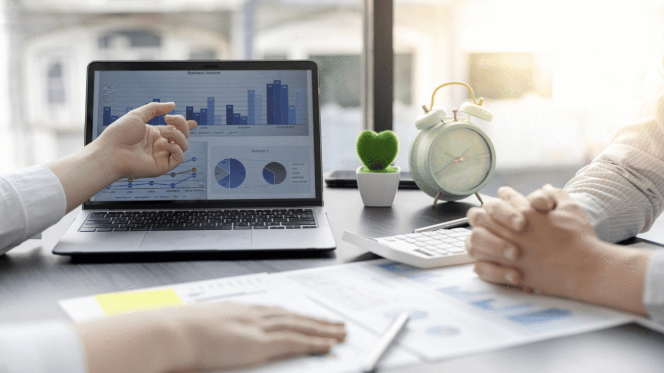 Business Central vs Zoho ERP